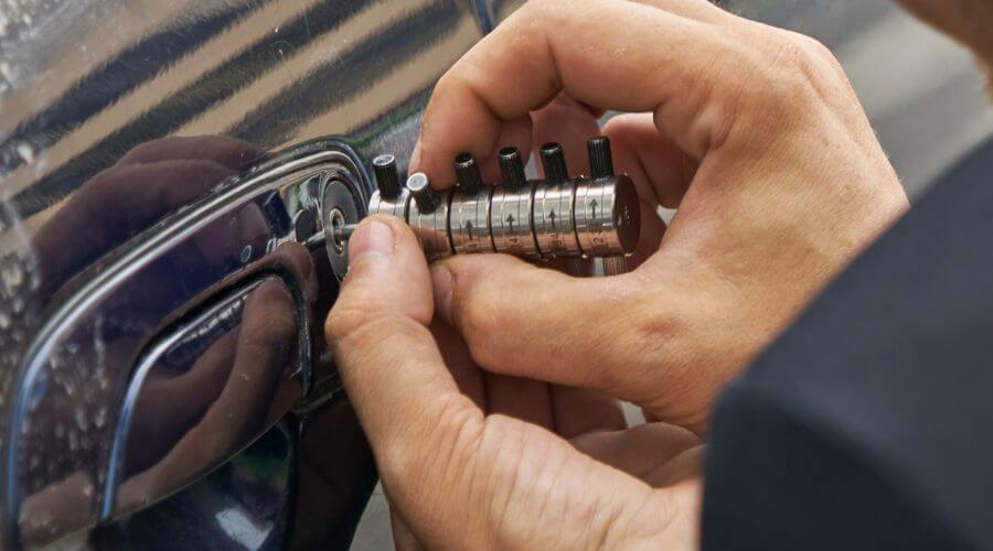 Expert Emergency Roof Repairs services in Inwood, WV